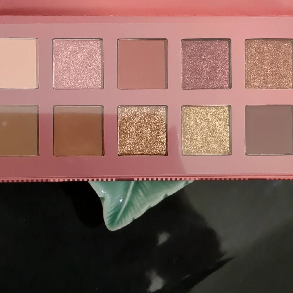 Eye Shadow Palette